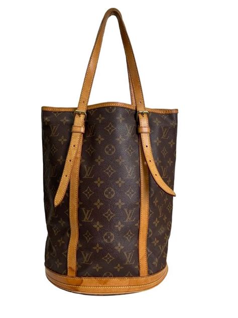 louis vuitton bucket crossbody